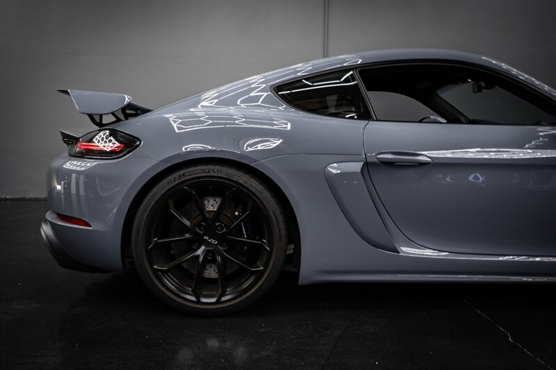 2023 Porsche 718 Cayman GT4 - Photo 59 - Huntington Beach, CA 92649