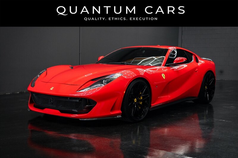2019 Ferrari 812 Superfast  