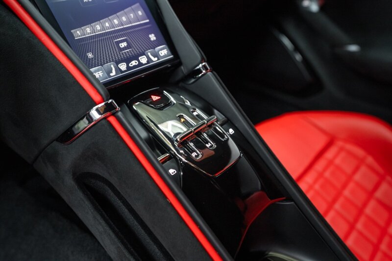 2023 Ferrari Roma - Photo 16 - Huntington Beach, CA 92649