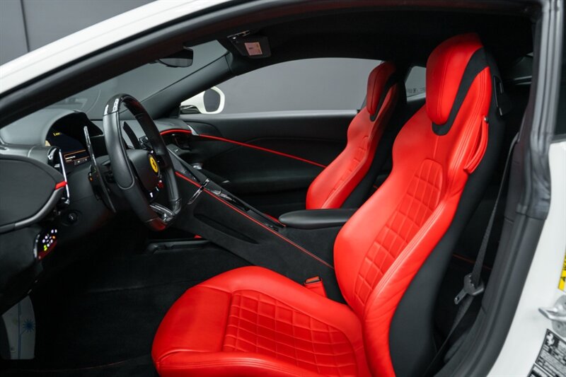 2023 Ferrari Roma - Photo 26 - Huntington Beach, CA 92649