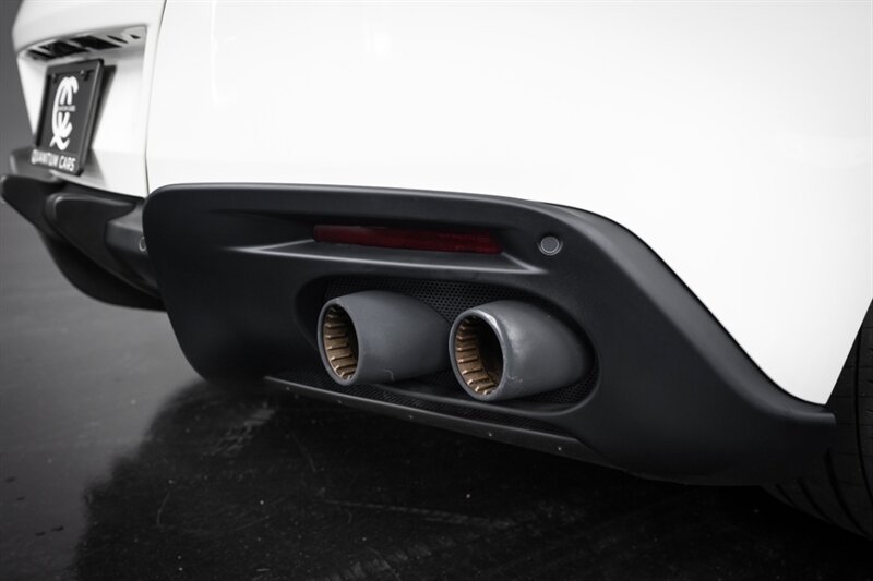 2023 Ferrari Roma - Photo 14 - Huntington Beach, CA 92649