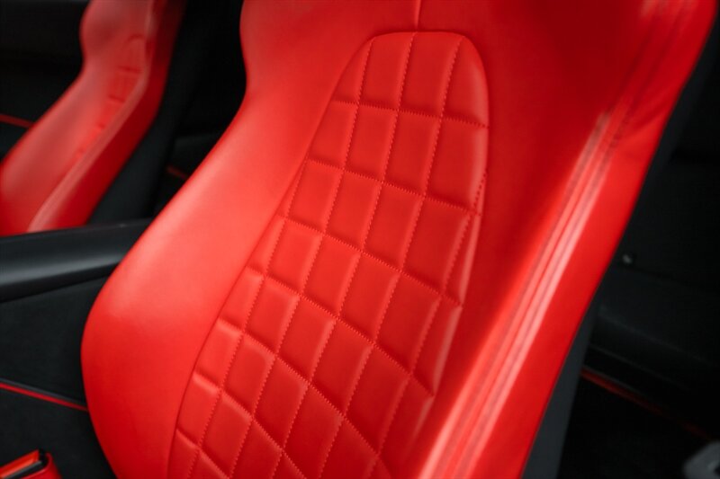 2023 Ferrari Roma - Photo 42 - Huntington Beach, CA 92649