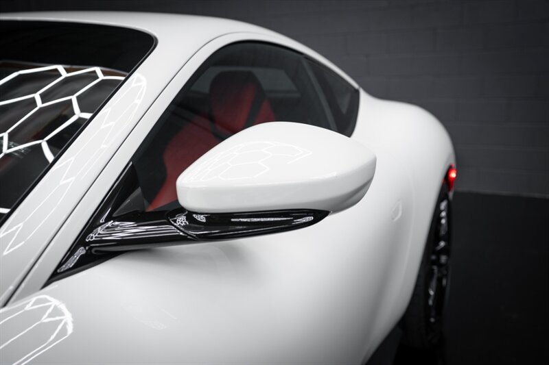 2023 Ferrari Roma - Photo 21 - Huntington Beach, CA 92649