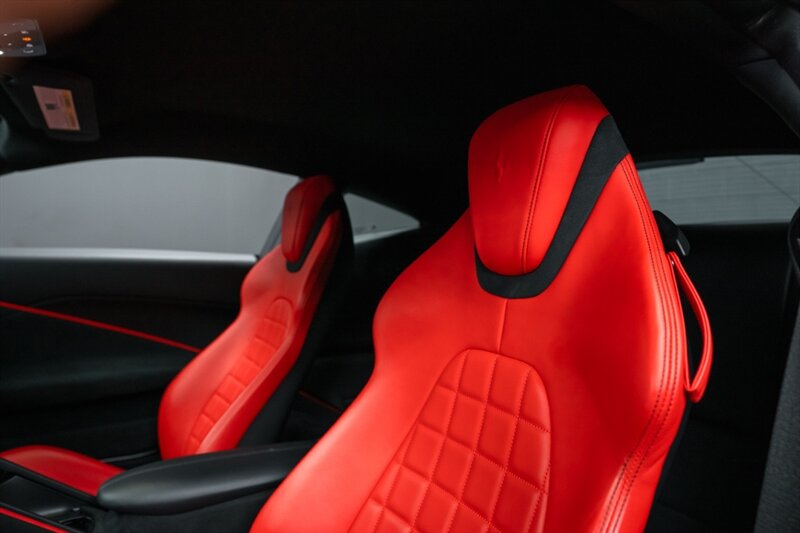 2023 Ferrari Roma - Photo 20 - Huntington Beach, CA 92649