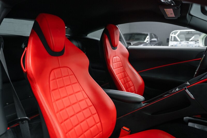 2023 Ferrari Roma - Photo 61 - Huntington Beach, CA 92649