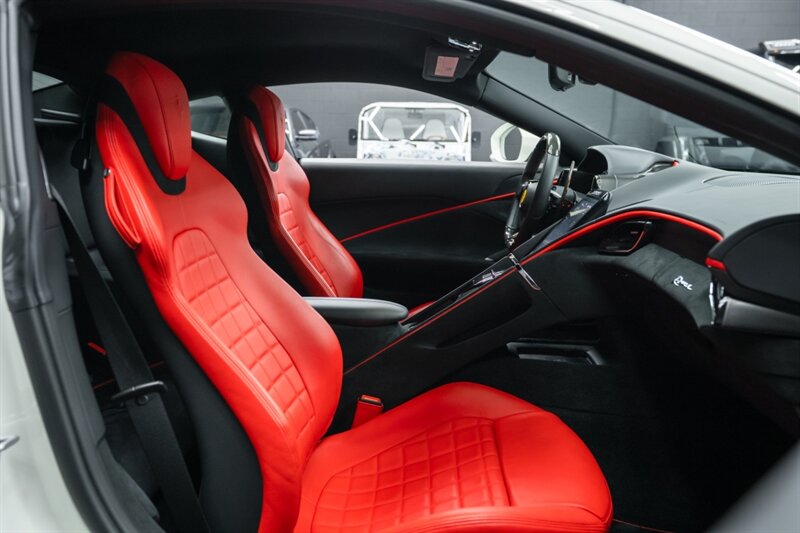 2023 Ferrari Roma - Photo 53 - Huntington Beach, CA 92649