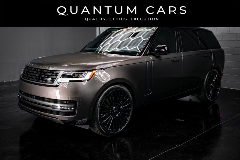 2023 Land Rover Range Rover P530 SE LWB  