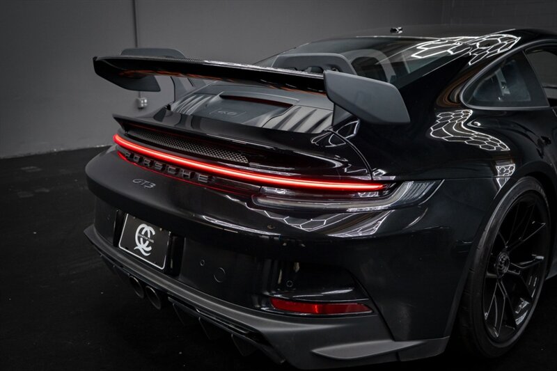 2022 Porsche 911 GT3 - Photo 27 - Huntington Beach, CA 92649