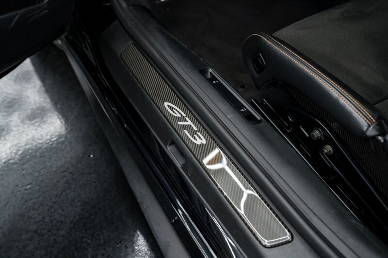2022 Porsche 911 GT3 - Photo 38 - Huntington Beach, CA 92649
