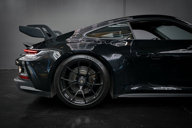 2022 Porsche 911 GT3 - Photo 13 - Huntington Beach, CA 92649