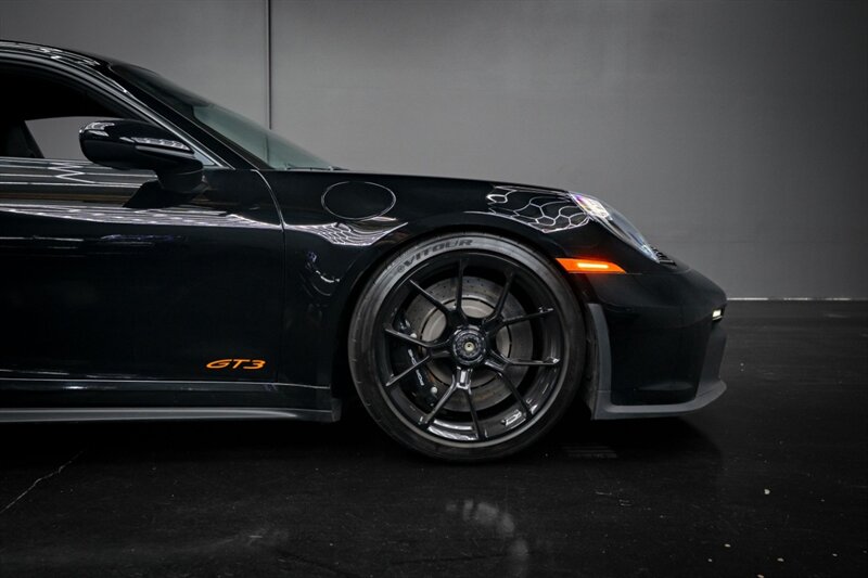 2022 Porsche 911 GT3 - Photo 14 - Huntington Beach, CA 92649
