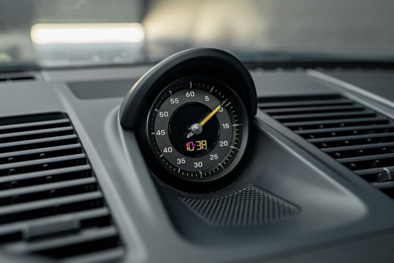 2022 Porsche 911 GT3 - Photo 43 - Huntington Beach, CA 92649