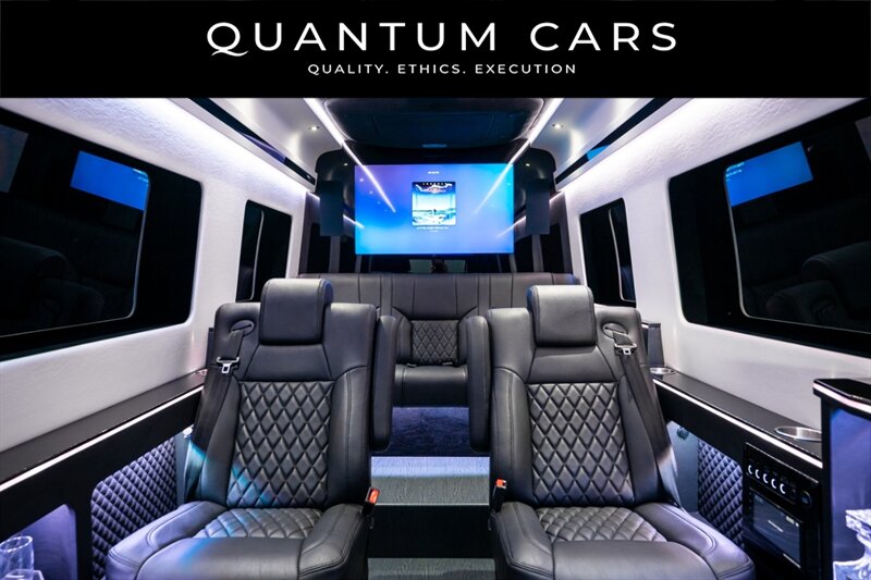 2022 Mercedes-Benz Sprinter 2500  UNIQUE INDUSTRIES