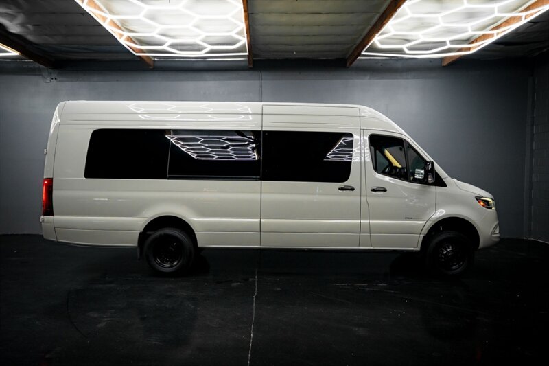 2025 Mercedes-Benz Sprinter 3500XD - Photo 54 - Huntington Beach, CA 92649