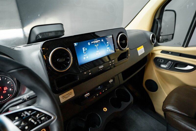2025 Mercedes-Benz Sprinter 3500XD - Photo 23 - Huntington Beach, CA 92649