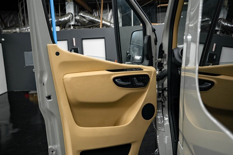 2025 Mercedes-Benz Sprinter 3500XD - Photo 27 - Huntington Beach, CA 92649