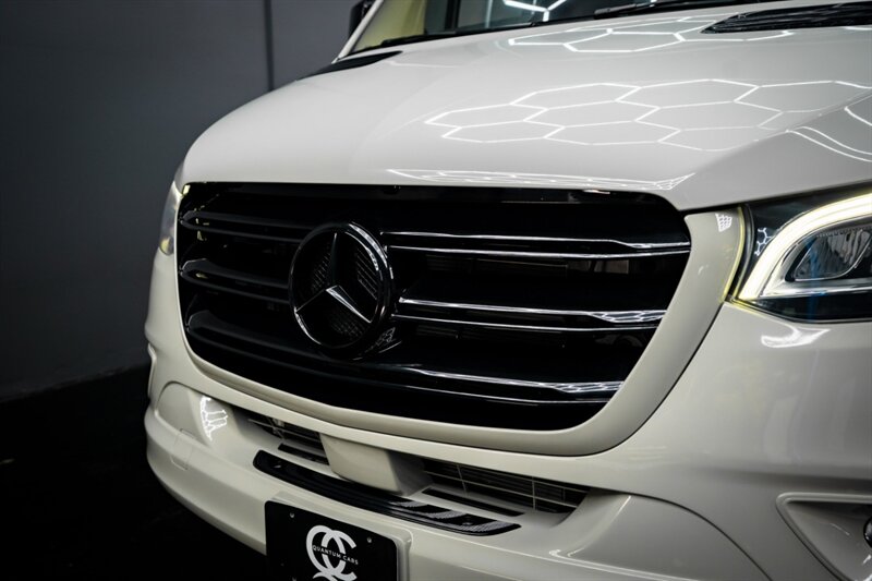 2025 Mercedes-Benz Sprinter 3500XD - Photo 8 - Huntington Beach, CA 92649