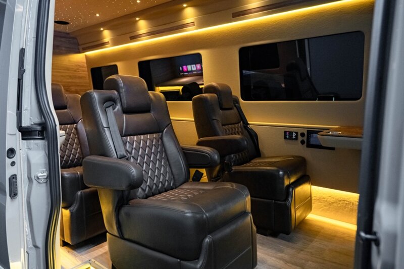 2025 Mercedes-Benz Sprinter 3500XD - Photo 32 - Huntington Beach, CA 92649