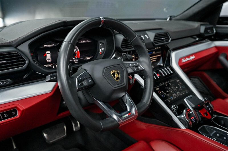 2020 Lamborghini Urus - Photo 6 - Huntington Beach, CA 92649
