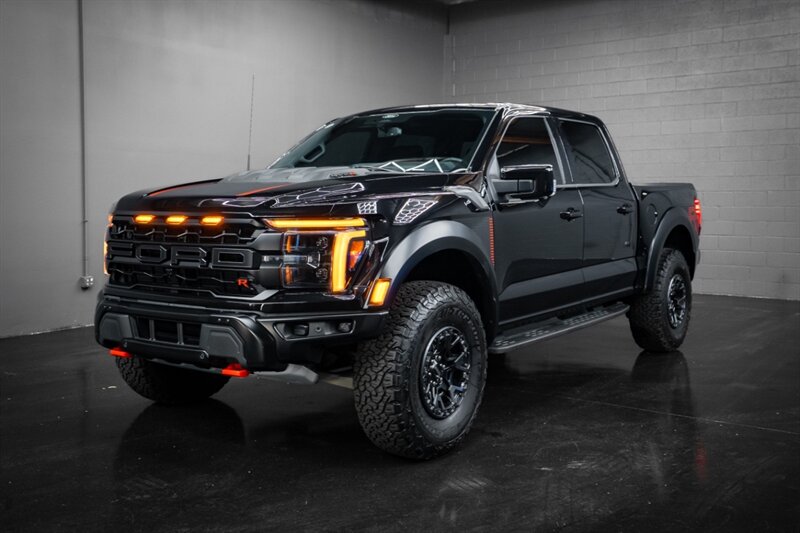 2025 Ford F-150 Raptor  R - Photo 1 - Huntington Beach, CA 92649