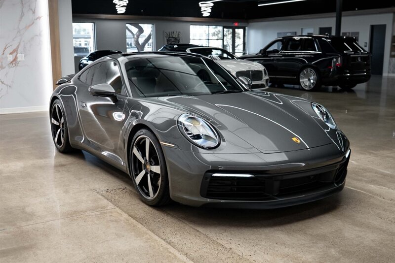 2022 Porsche 911 Carrera 4S - Photo 3 - Scottsdale, AZ 85258