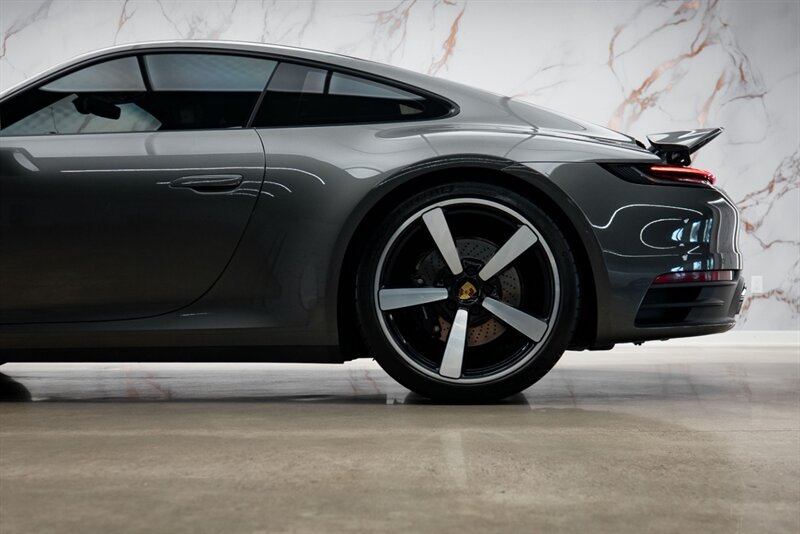 2022 Porsche 911 Carrera 4S - Photo 5 - Scottsdale, AZ 85258