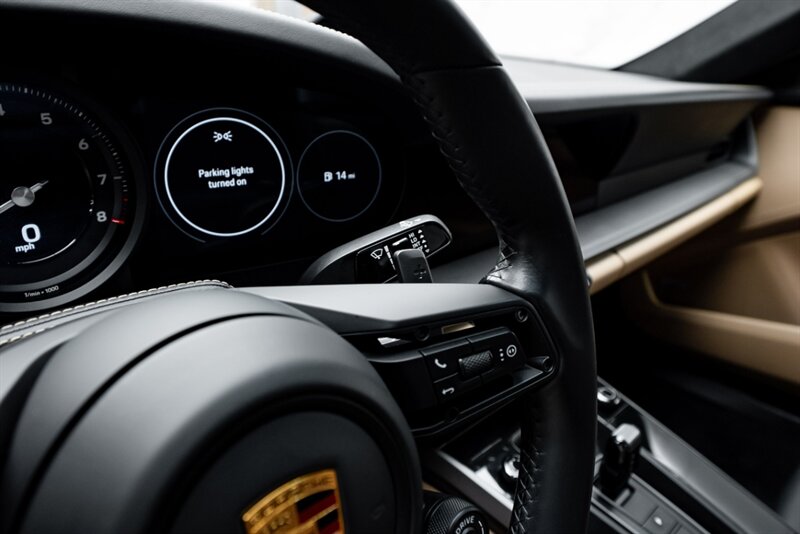2022 Porsche 911 Carrera 4S - Photo 43 - Scottsdale, AZ 85258