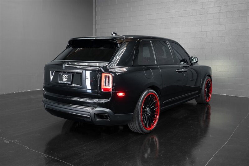 2021 Rolls-Royce Black Badge Cullinan   - Photo 42 - Huntington Beach, CA 92649