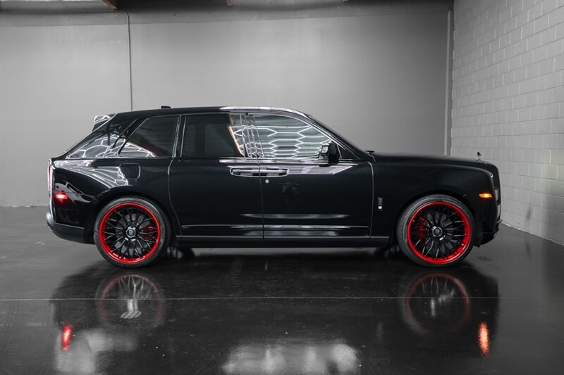 2021 Rolls-Royce Black Badge Cullinan   - Photo 79 - Huntington Beach, CA 92649