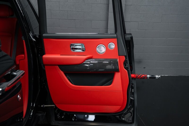 2021 Rolls-Royce Black Badge Cullinan   - Photo 7 - Huntington Beach, CA 92649