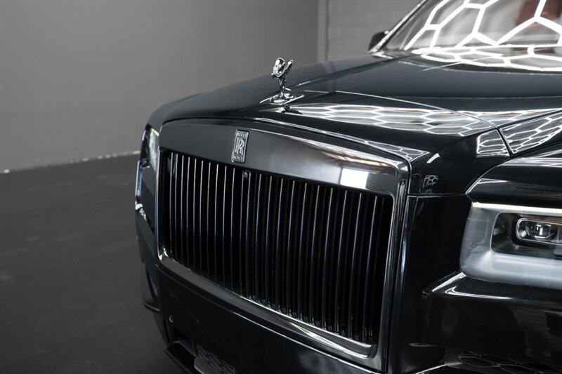 2021 Rolls-Royce Black Badge Cullinan   - Photo 3 - Huntington Beach, CA 92649