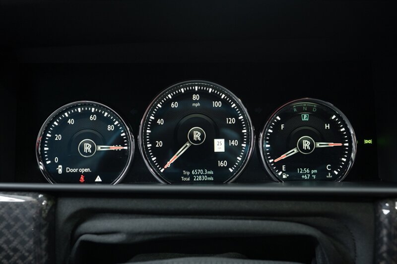 2021 Rolls-Royce Black Badge Cullinan   - Photo 57 - Huntington Beach, CA 92649