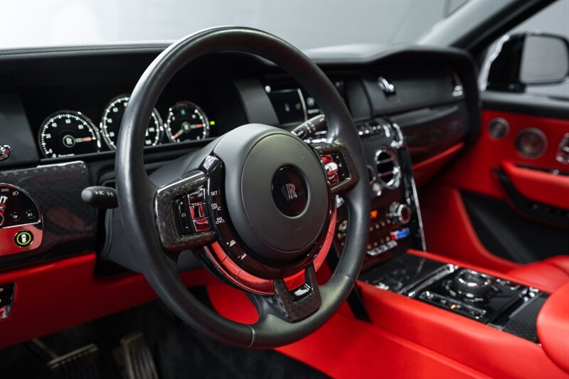 2021 Rolls-Royce Black Badge Cullinan   - Photo 52 - Huntington Beach, CA 92649