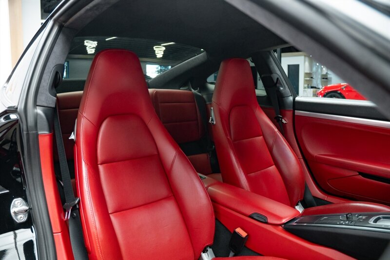 2015 Porsche 911 Turbo - Photo 20 - Huntington Beach, CA 92649