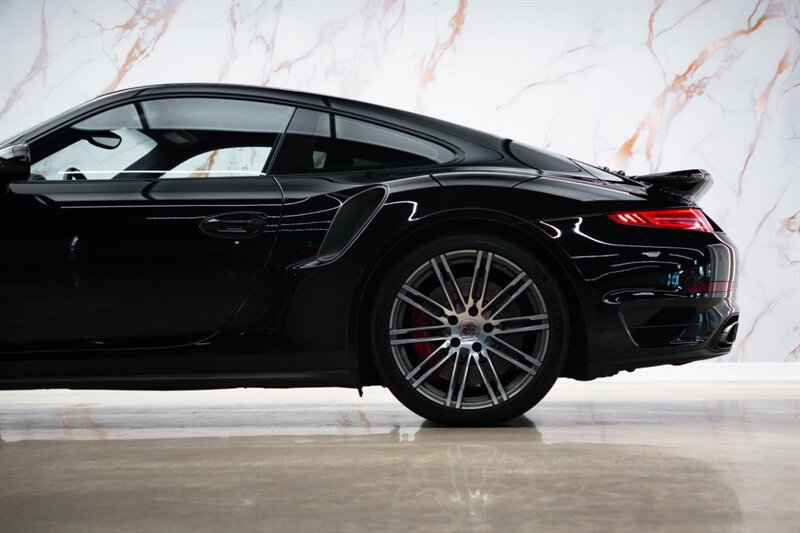 2015 Porsche 911 Turbo - Photo 3 - Huntington Beach, CA 92649