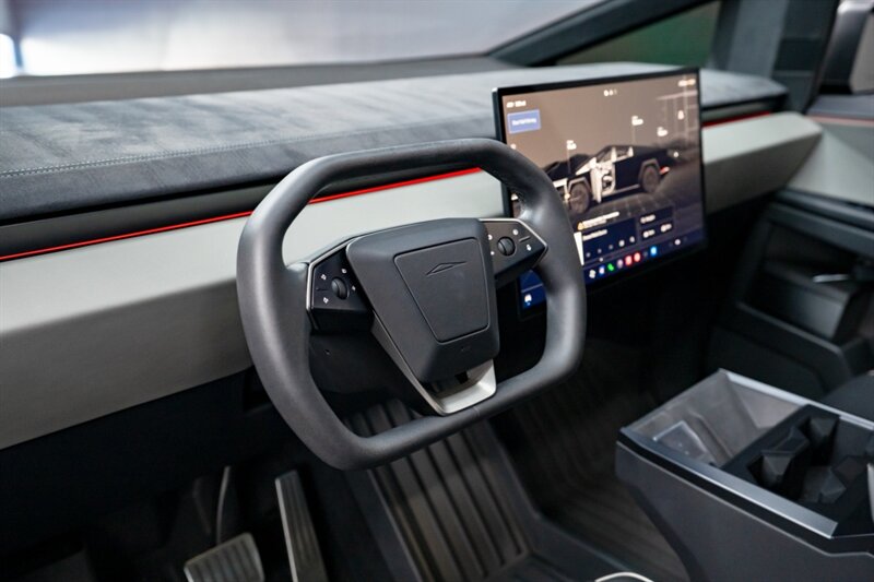 2024 Tesla Cybertruck Cyberbeast - Photo 40 - Huntington Beach, CA 92649