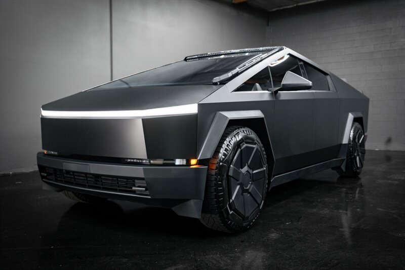 2024 Tesla Cybertruck Cyberbeast - Photo 56 - Huntington Beach, CA 92649
