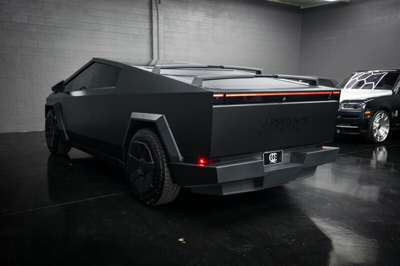 2024 Tesla Cybertruck Cyberbeast - Photo 2 - Huntington Beach, CA 92649