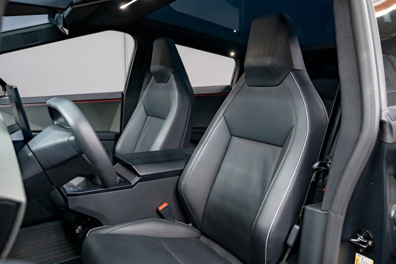 2024 Tesla Cybertruck Cyberbeast - Photo 44 - Huntington Beach, CA 92649