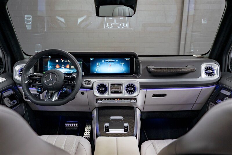 2025 Mercedes-Benz AMG G 63 - Photo 16 - Huntington Beach, CA 92649