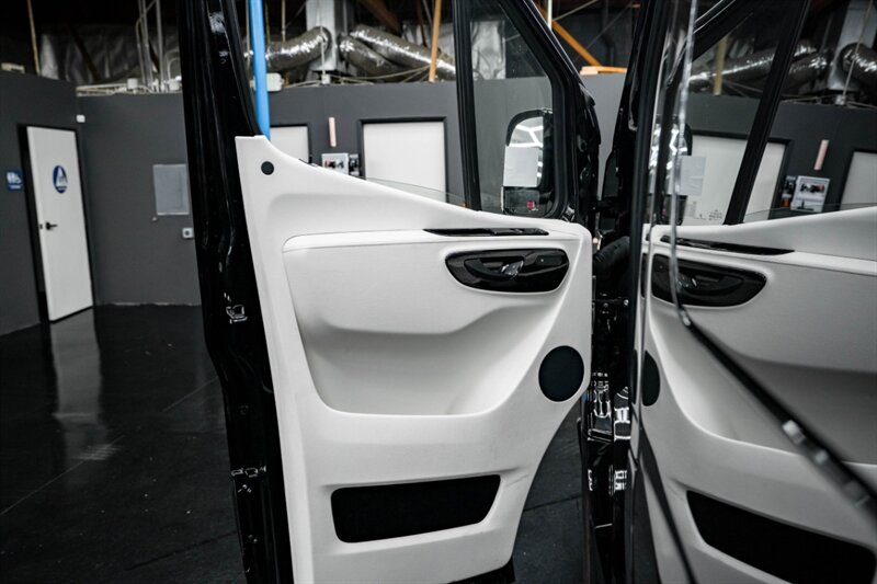 2026 Mercedes-Benz Sprinter 3500 - Photo 26 - Huntington Beach, CA 92649