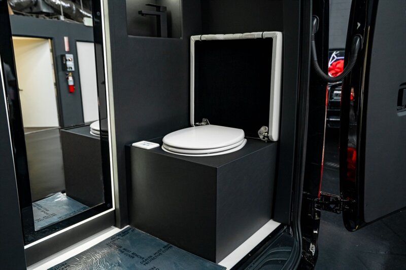 2026 Mercedes-Benz Sprinter 3500 - Photo 66 - Huntington Beach, CA 92649