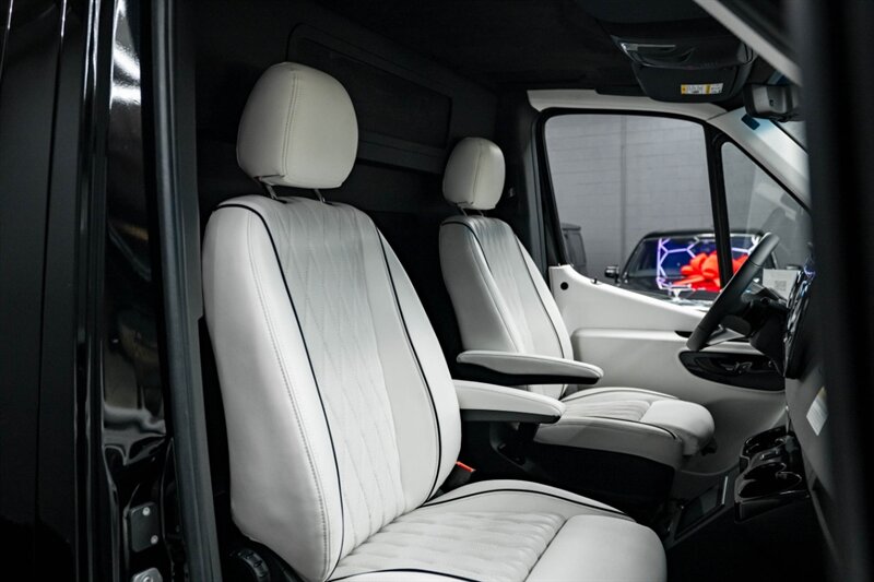 2026 Mercedes-Benz Sprinter 3500 - Photo 30 - Huntington Beach, CA 92649