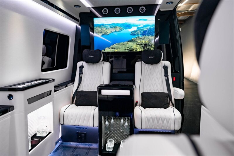 2026 Mercedes-Benz Sprinter 3500 - Photo 41 - Huntington Beach, CA 92649