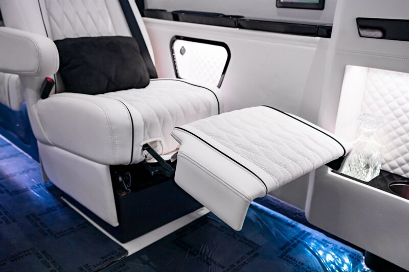 2026 Mercedes-Benz Sprinter 3500 - Photo 36 - Huntington Beach, CA 92649