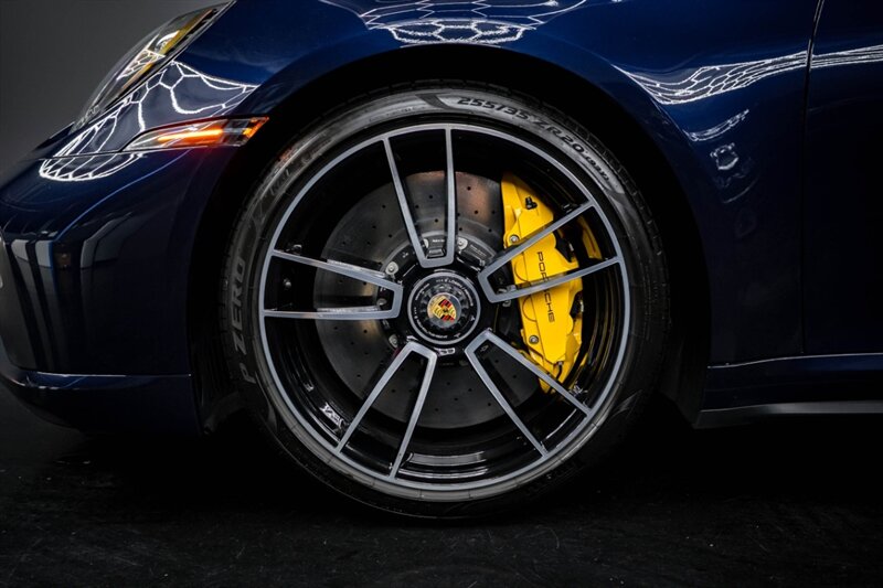 2021 Porsche 911 Turbo S - Photo 12 - Huntington Beach, CA 92649