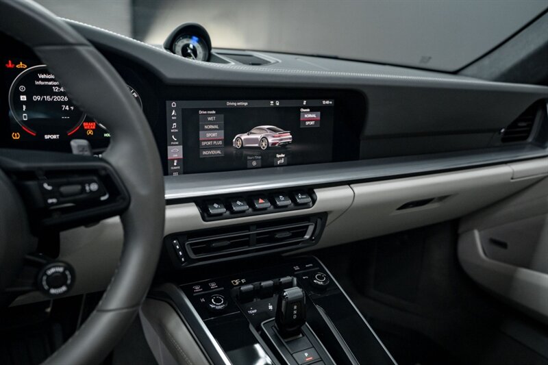 2021 Porsche 911 Turbo S - Photo 26 - Huntington Beach, CA 92649