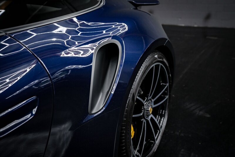 2021 Porsche 911 Turbo S - Photo 15 - Huntington Beach, CA 92649