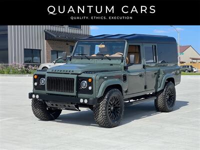 1990 Land Rover Defender Sedan