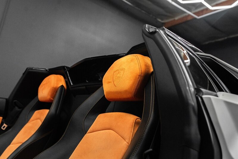 2014 Lamborghini Aventador LP 700-4 - Photo 40 - Huntington Beach, CA 92649